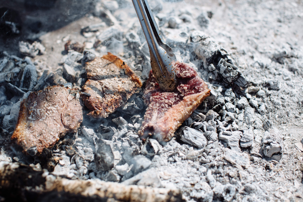 Rump Steaks Cooked "Dirty Style"