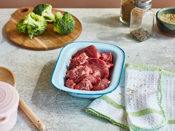 Diced Lamb (284g)