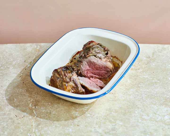 Slow-Cooked Lamb Rump in Rosemary & Garlic (371g)