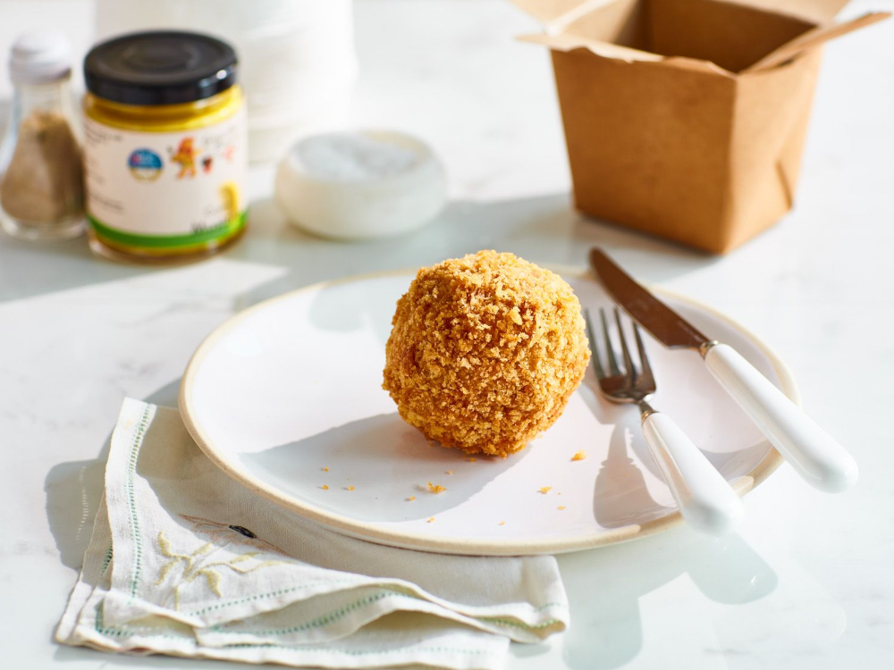 Cheese & Onion Scotch Egg (200g)