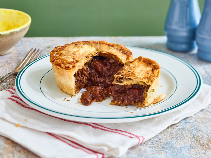 Pieminister's Deer & Beer Pie (255g)