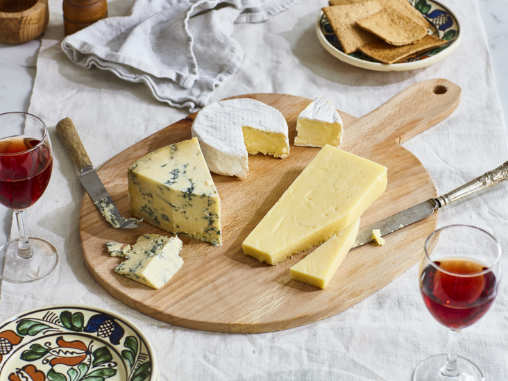 Holy Trinity Cheeseboard (560g)
