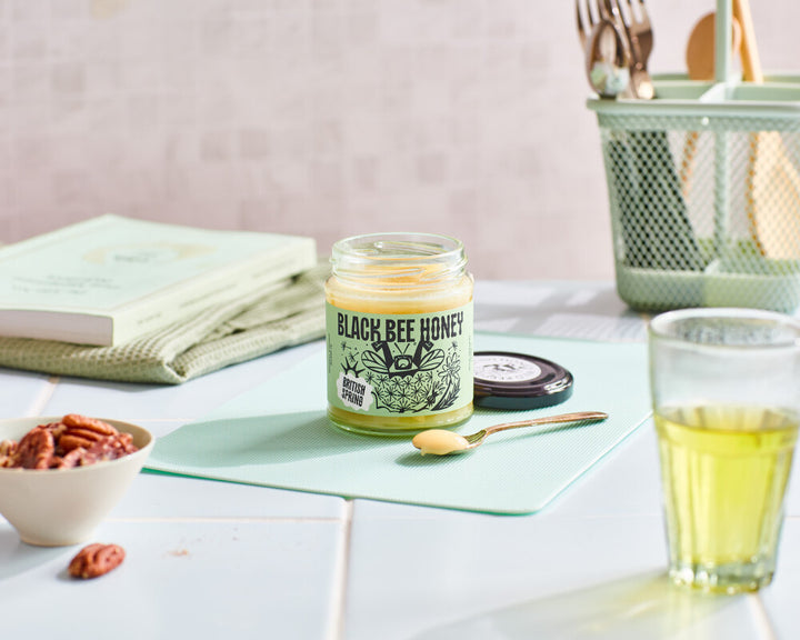 Black Bee Spring Honey (227g)