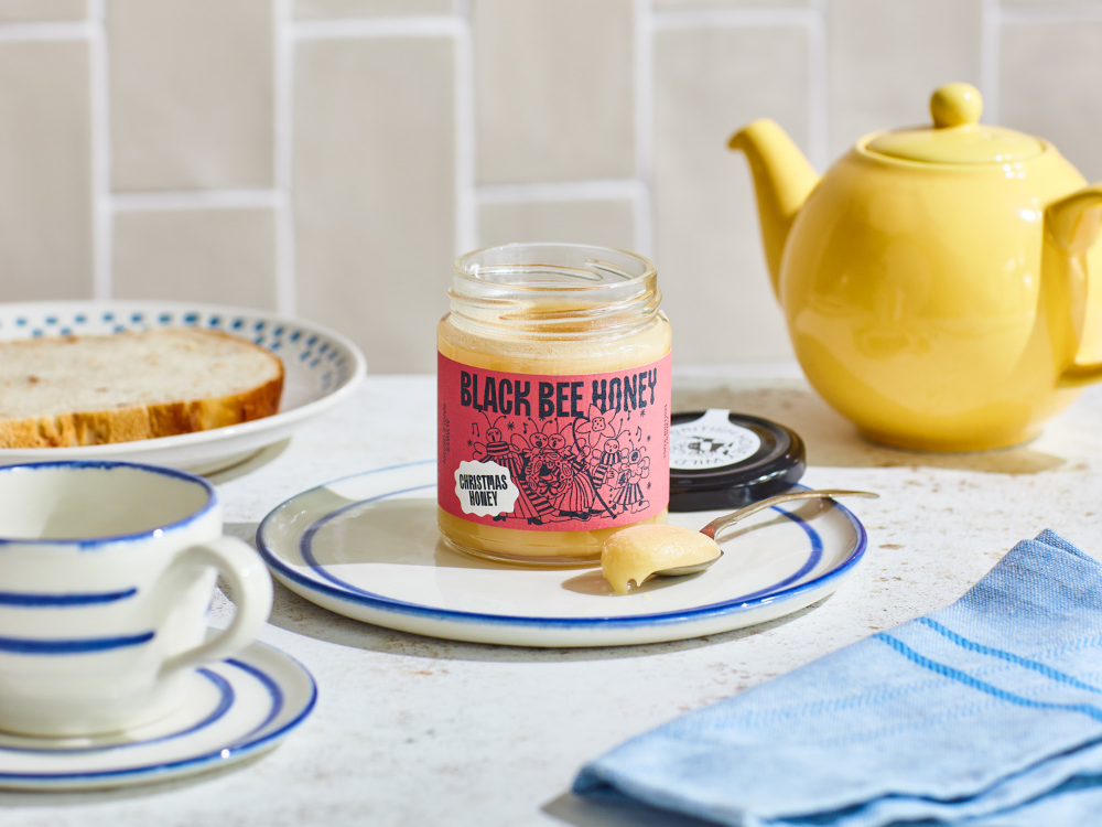 Black Bee Christmas Honey (227g)