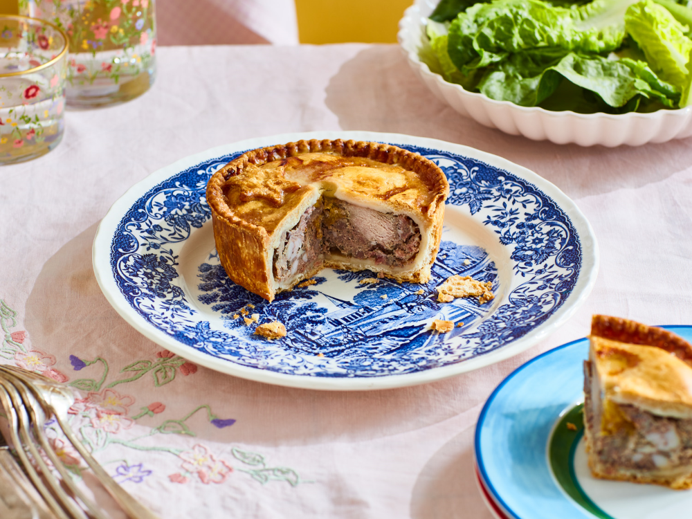 Game, Bacon & Apricot Pie (430g)