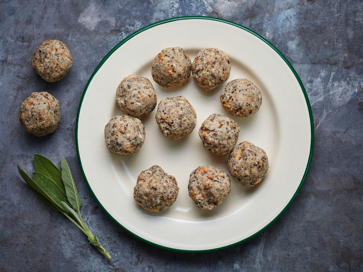 Pork, Sage & Caramelised Onion Stuffing Balls, Pack of 12 (320g)