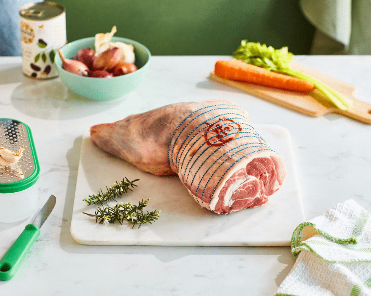 Easy Carve Leg of Lamb (1.9kg)