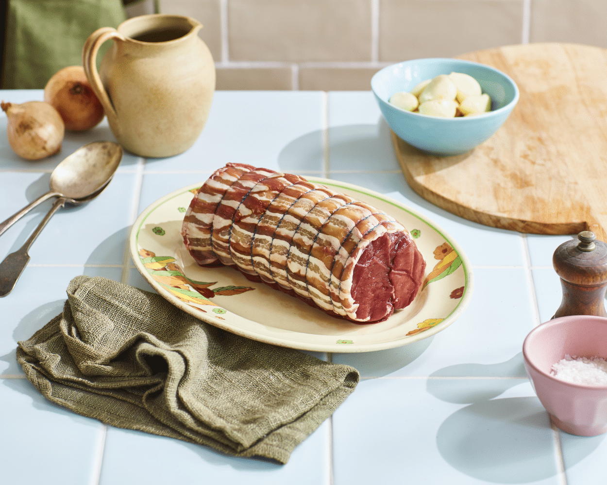 Wild Venison Saddle Roast in Pancetta (500g)
