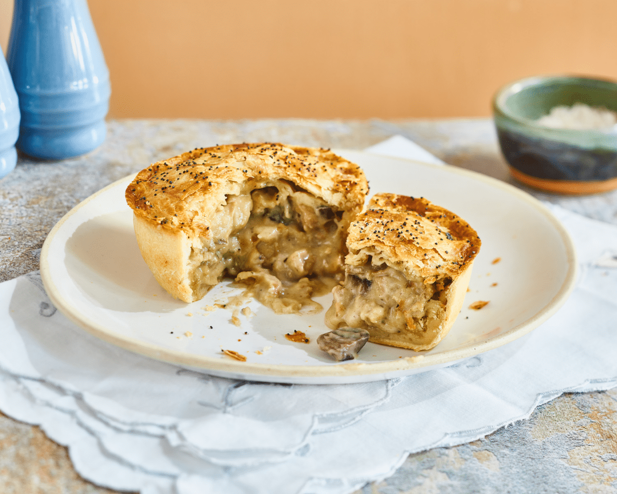 Pieminister's Fungi Chicken Pie (255g)