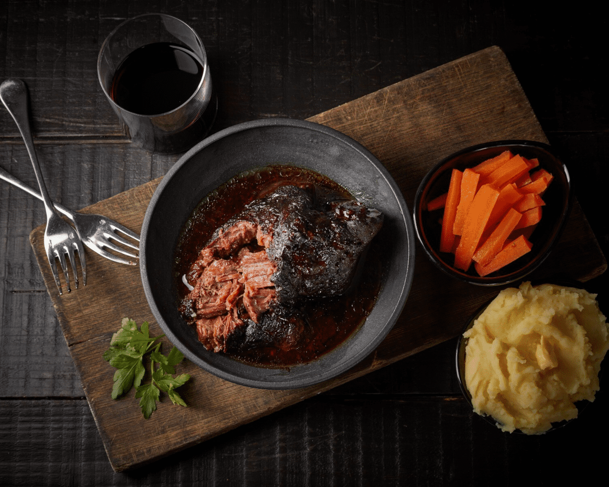 Slow-Cooked Ox Cheek in Beef Glace Jus (550g)