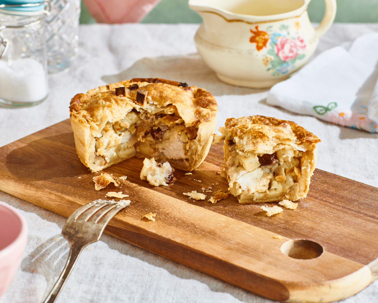 Cracker: Turkey, Ham, Cranberry & Sherry Pie (255g)