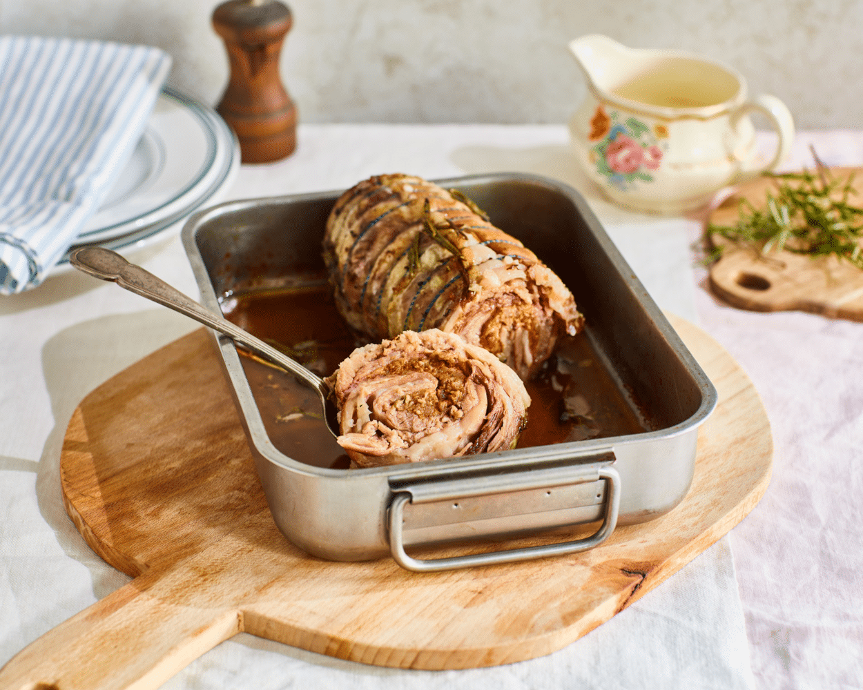 Slow-Cooked Lamb Joint with Merguez Stuffing (500g)