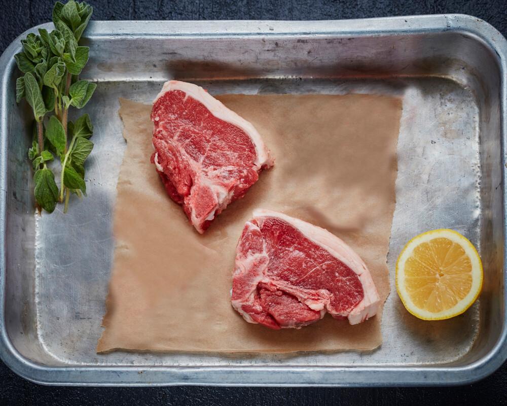 Lamb Loin Chops, Pack of 2 (240g)